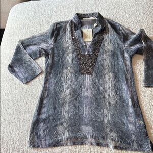 Chic Gray Patterned Women's Swim Coverup